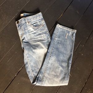 Boyfriend fit denim jeans